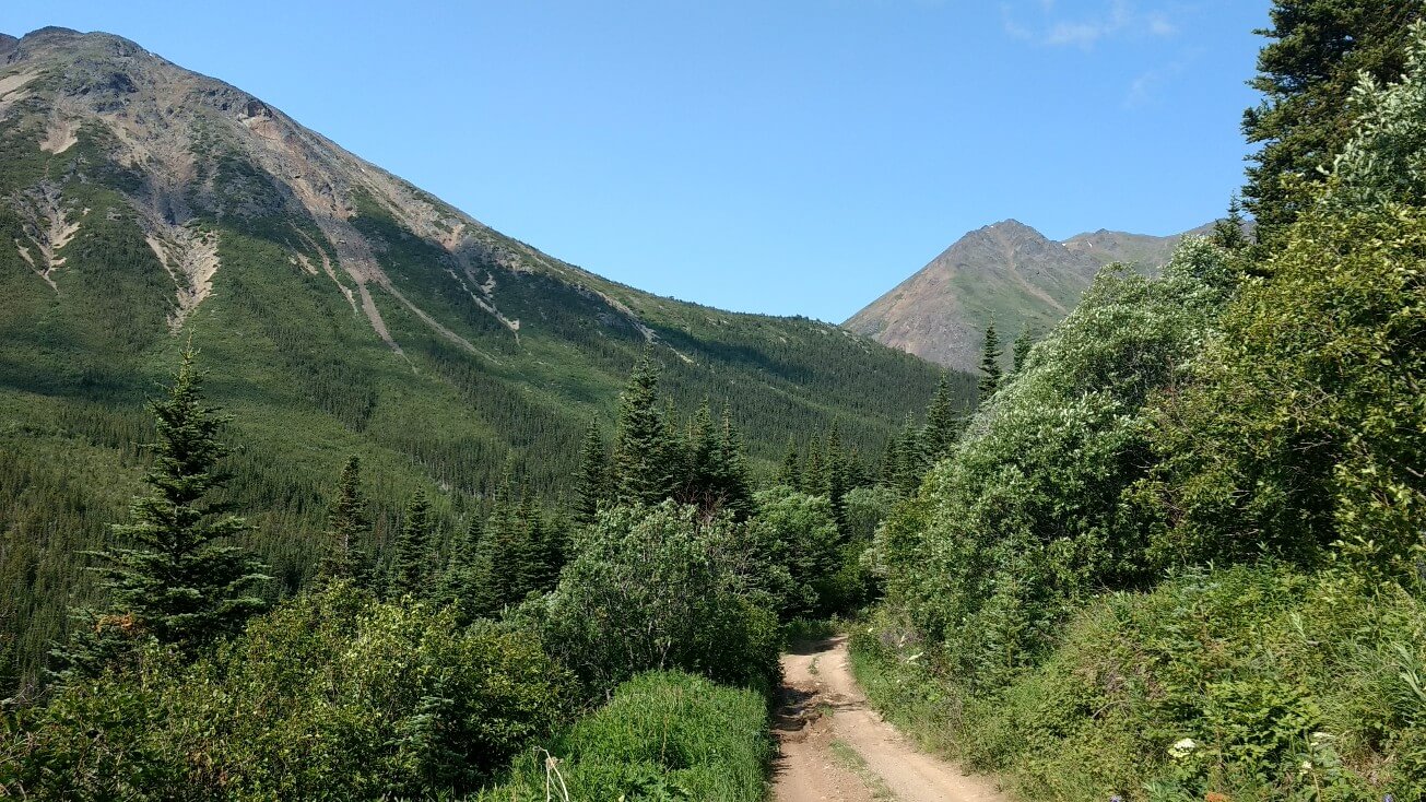 Vers Paddy Peak