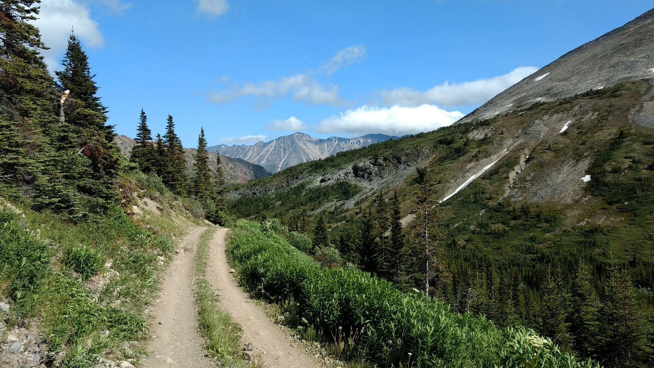 Vers Paddy Peak