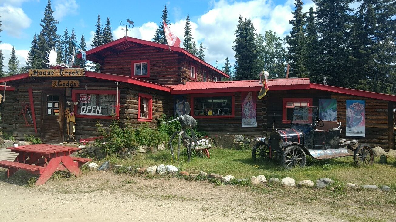 Moose Creek Lodge sur la route
