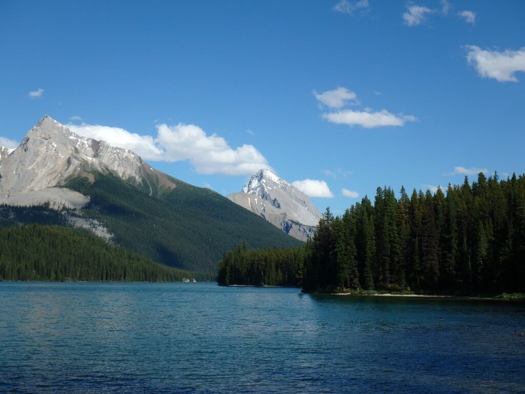 Maligne Lake