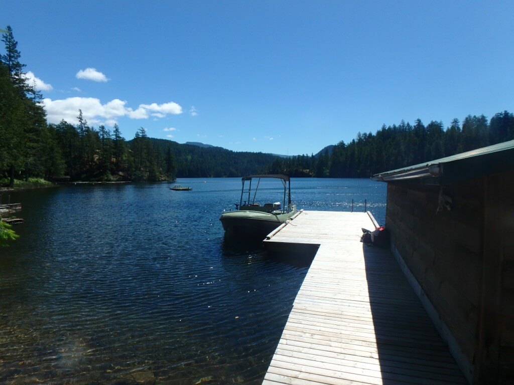 Ponton de la cabine
