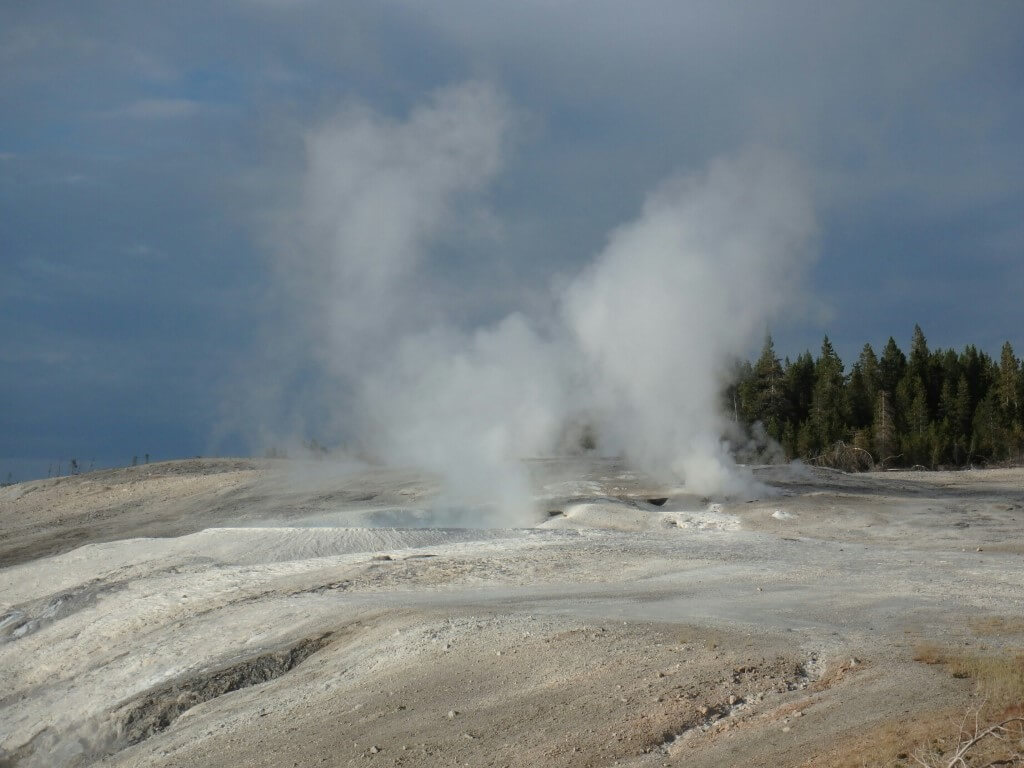Norris Geyser