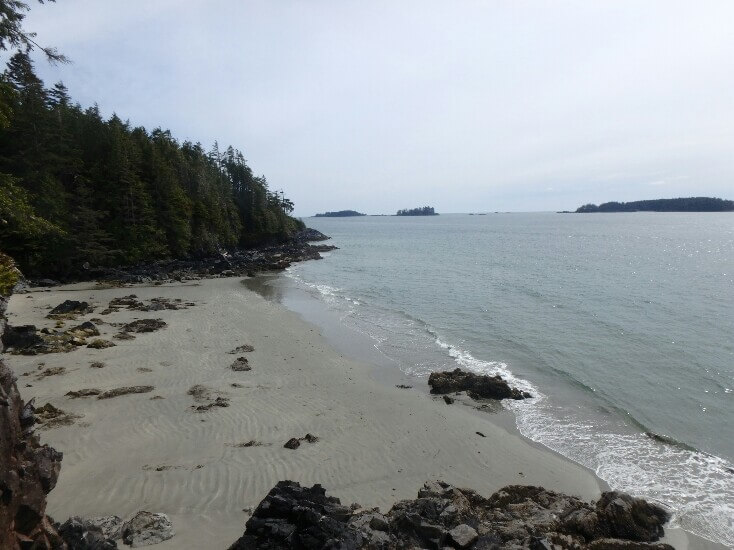 Plage entre Tofino et Ucluelet