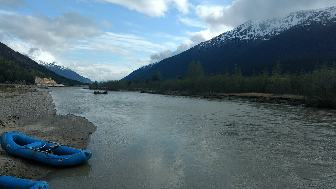 Retour en rafting après la randonnée
